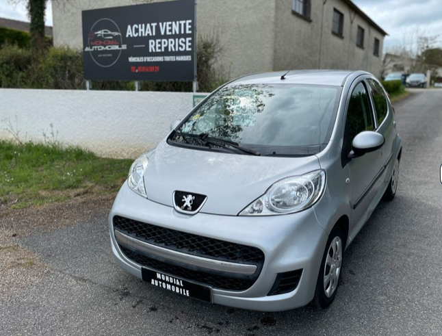 PEUGEOT 107 1.0E 68ch BLUE LION TRENDY