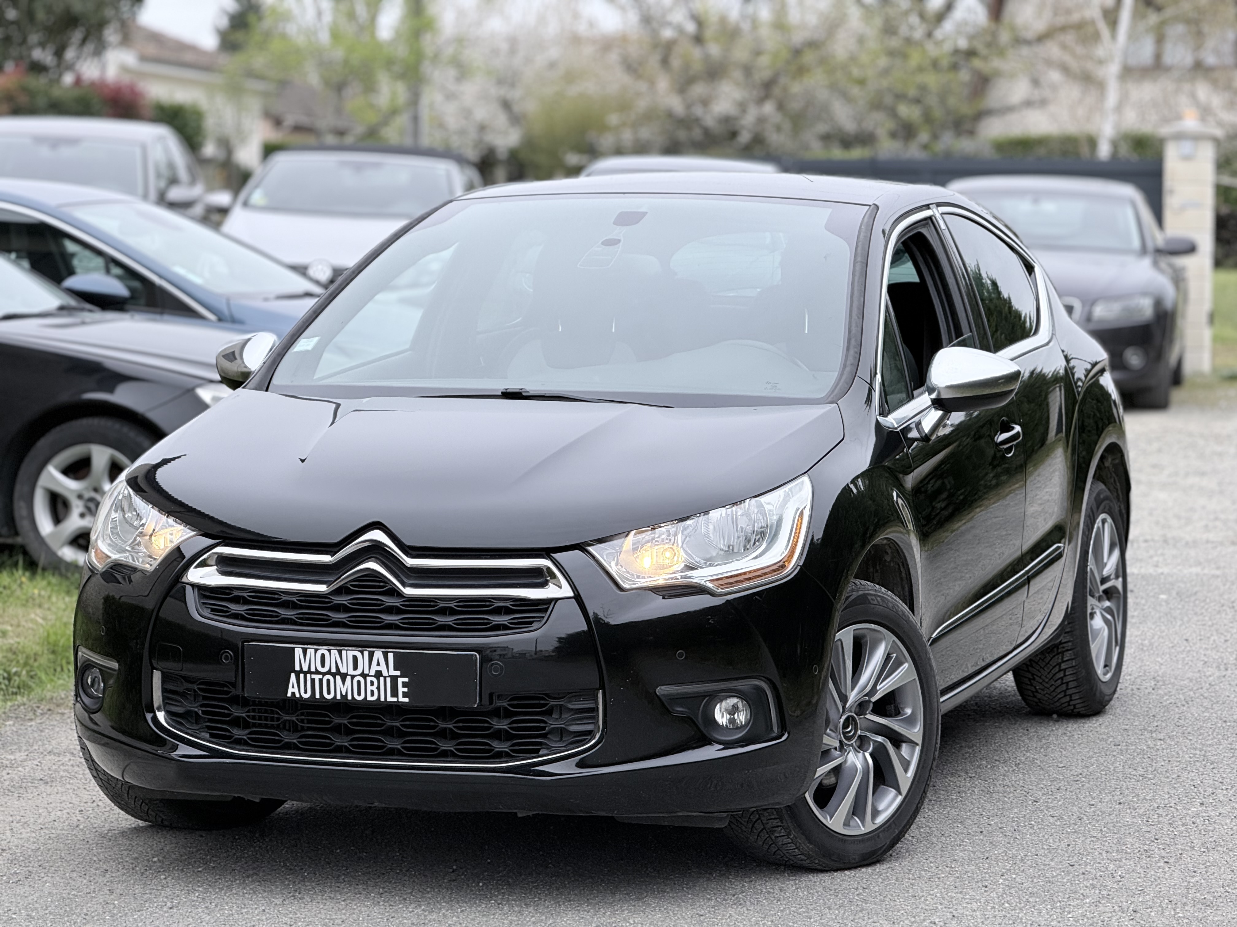 DS Ds4 E-HDI 115 URBAN SHOW