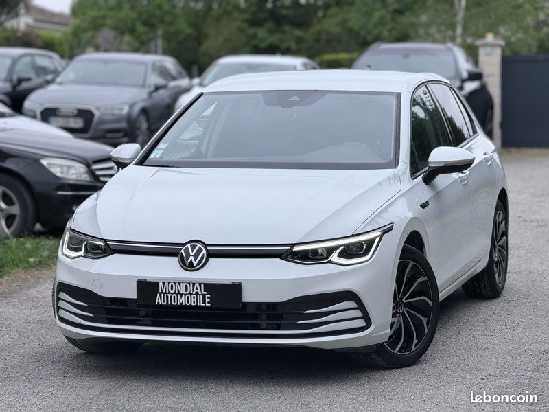 VOLKSWAGEN GOLF VIII 8 1,5 TSI ACT LIFE 1ER