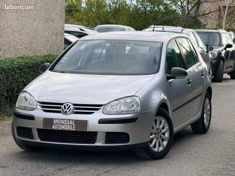 VOLKSWAGEN Golf V 1.9 TDI Trendline